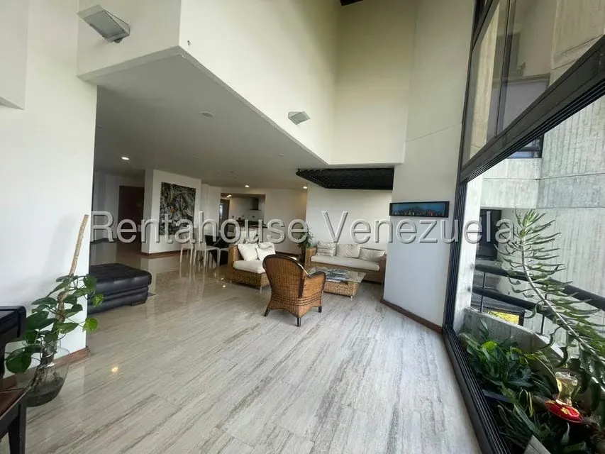 Apartamento (1 Nivel) en Venta en Los Naranjos del Cafetal, Distrito Metropolitano - 11