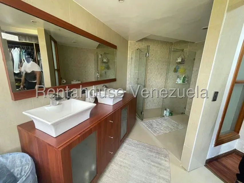 Apartamento (1 Nivel) en Venta en Los Naranjos del Cafetal, Distrito Metropolitano - 31