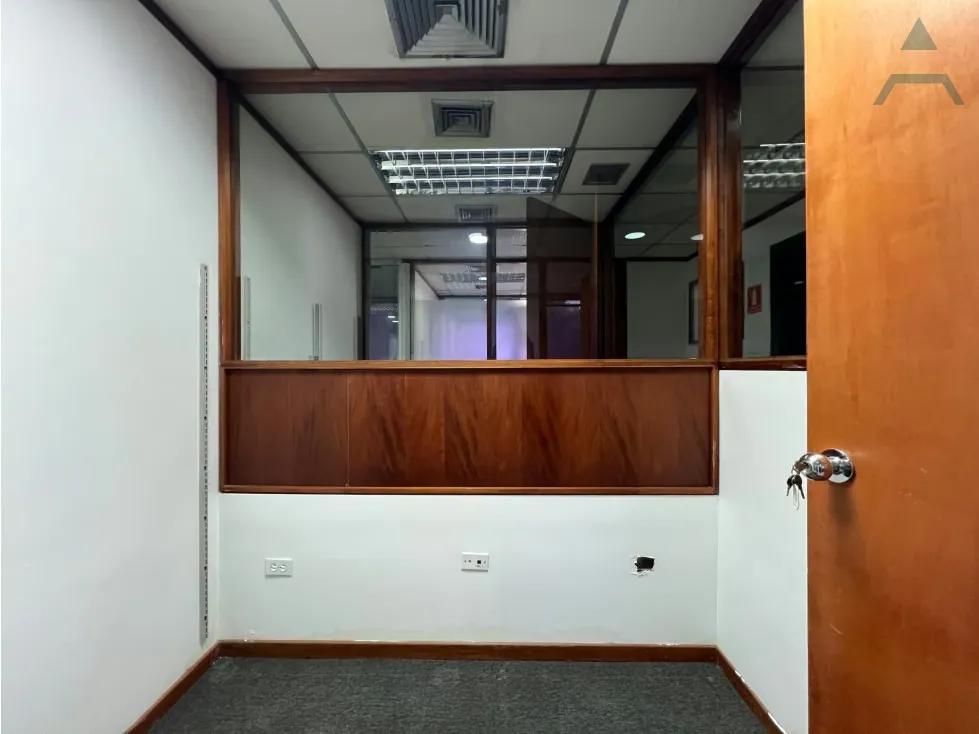 Se vende/alquila oficina 206,40m² El Rosal - 17