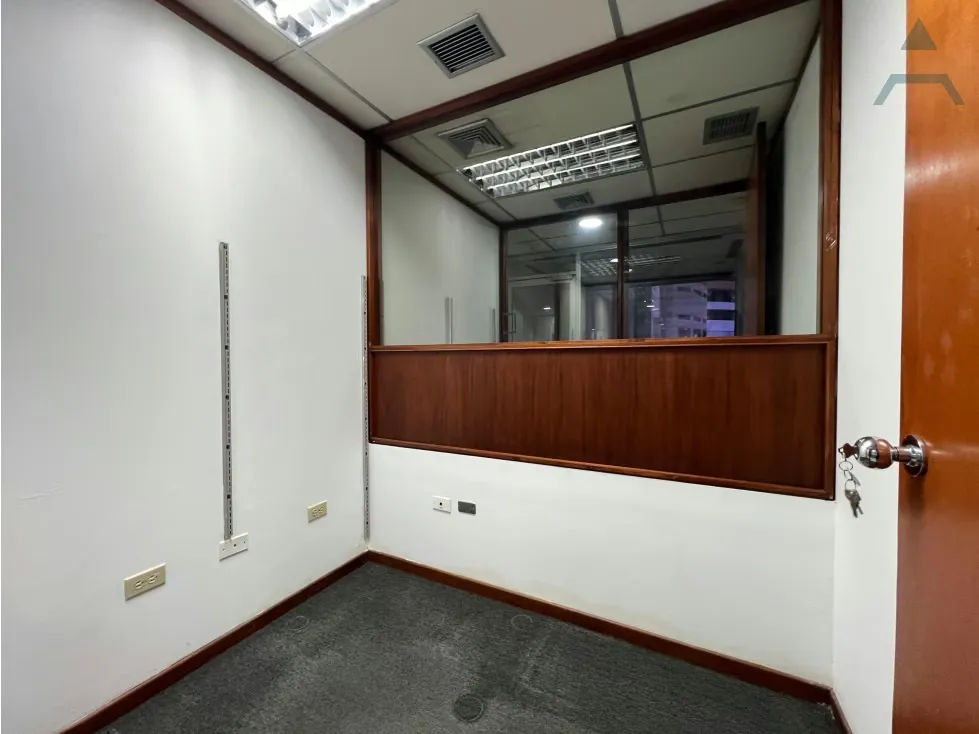 Se vende/alquila oficina 206,40m² El Rosal - 18