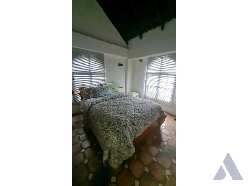 Vendo casa/ 300m2 const/2.000 terreno/La Union El Hatillo 7573 - 18