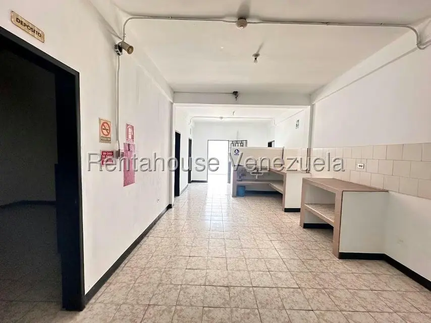 Local Comercial en Venta en Centro, Lara - 11