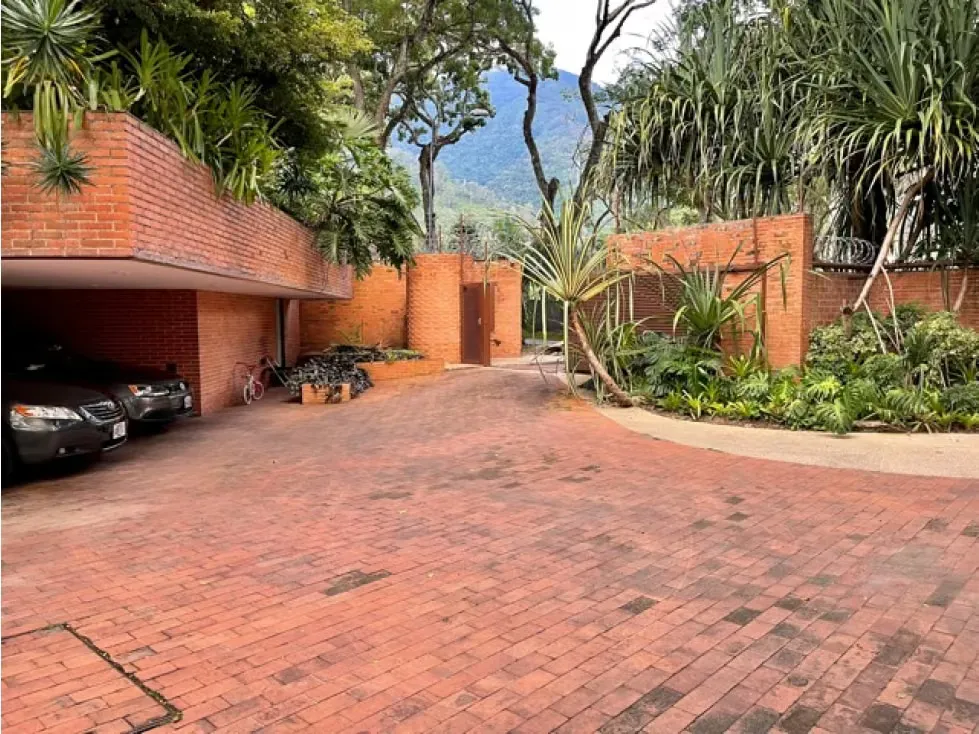 Vendo Bella Casa en Country Club - 6