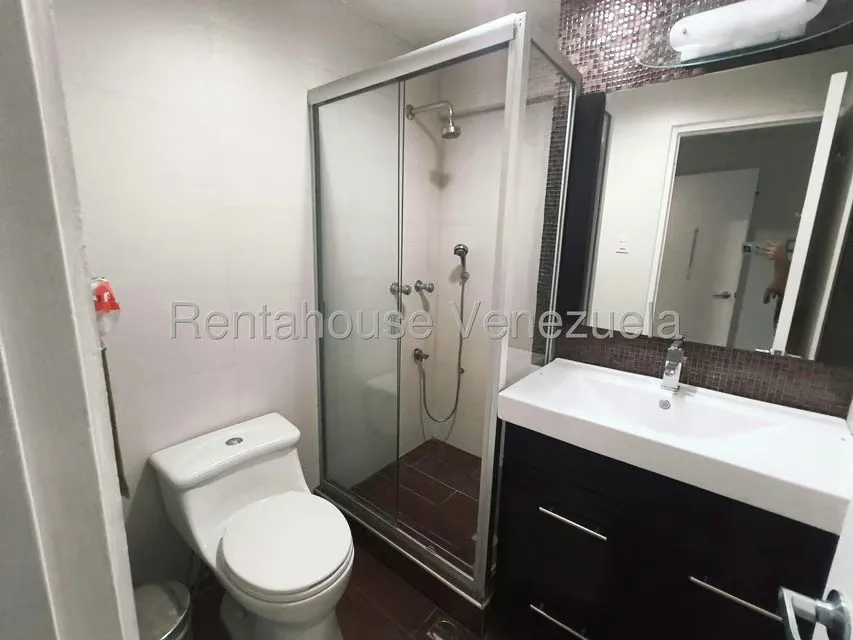 Apartamento (1 Nivel) en Alquiler en Rosalito, Miranda - 8