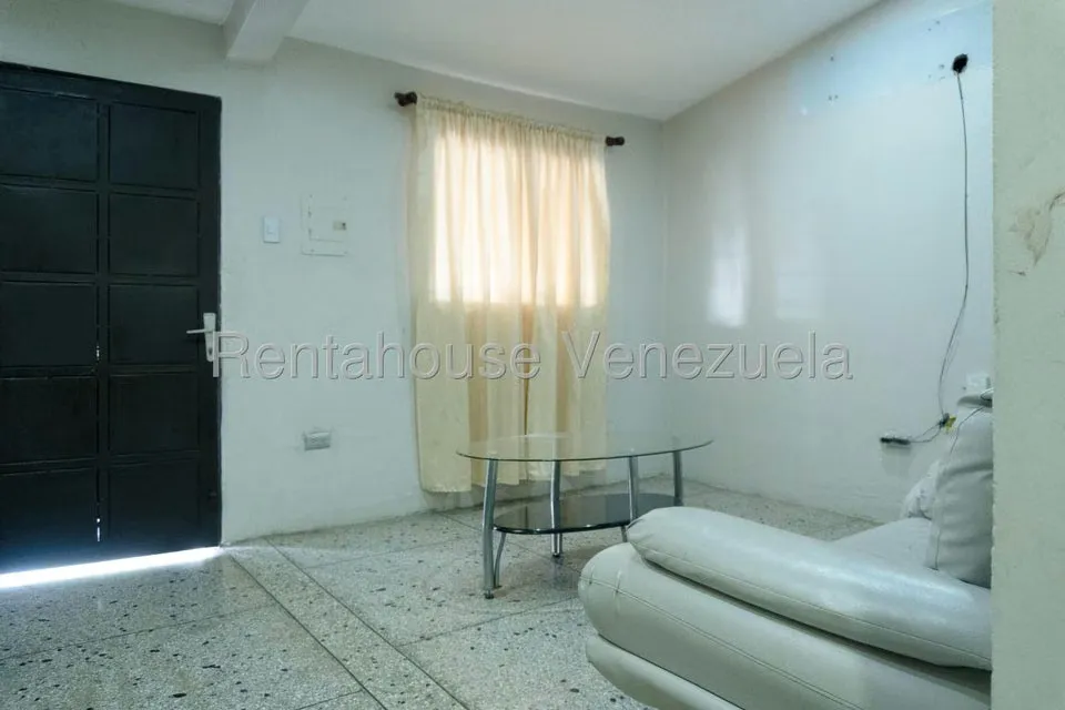 Casa (Duplex) en Venta en Villas Trabsider, Lara - 2