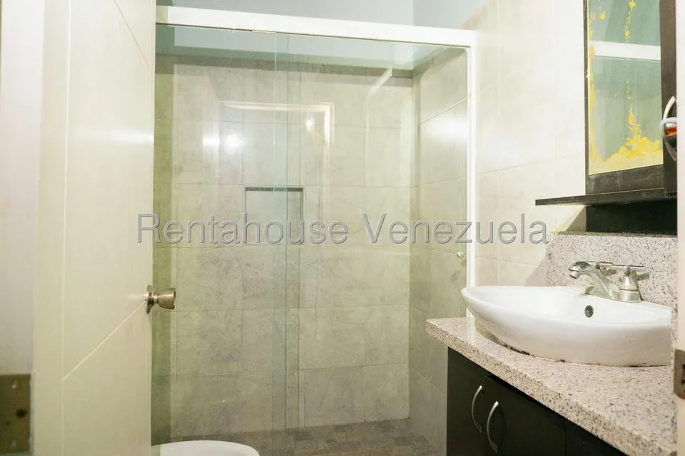Casa (Duplex) en Venta en Villas Trabsider, Lara - 20
