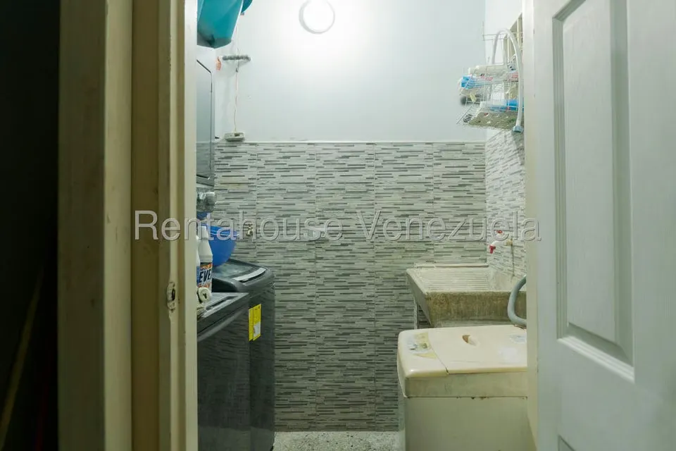 Casa (Duplex) en Venta en Villas Trabsider, Lara - 24