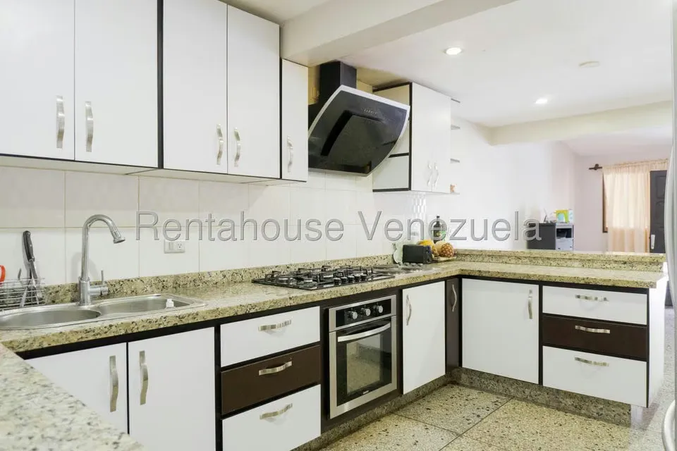 Casa (Duplex) en Venta en Villas Trabsider, Lara - 7