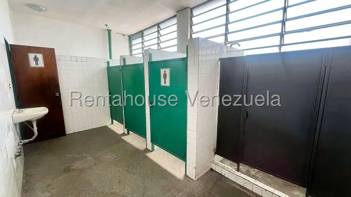 Comercial (Edificio) en Venta en Los Ruices Sur, Distrito Metropolitano - 21