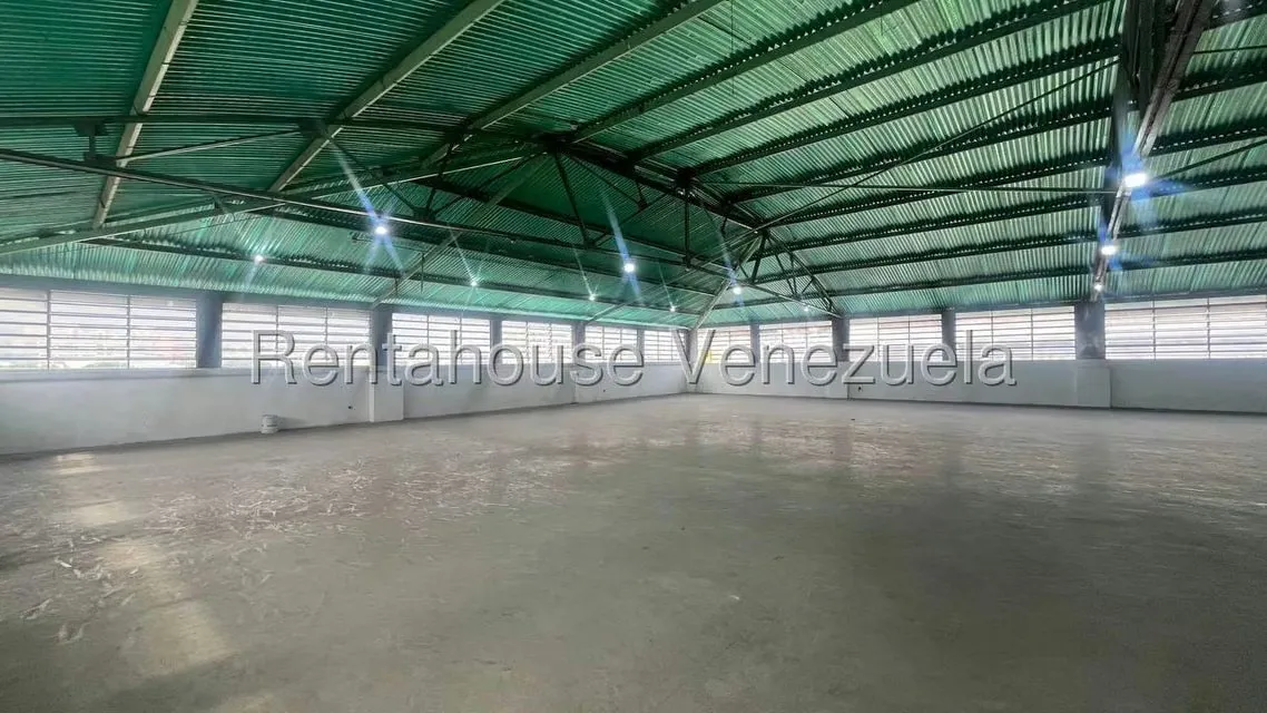 Comercial (Edificio) en Venta en Los Ruices Sur, Distrito Metropolitano - 28