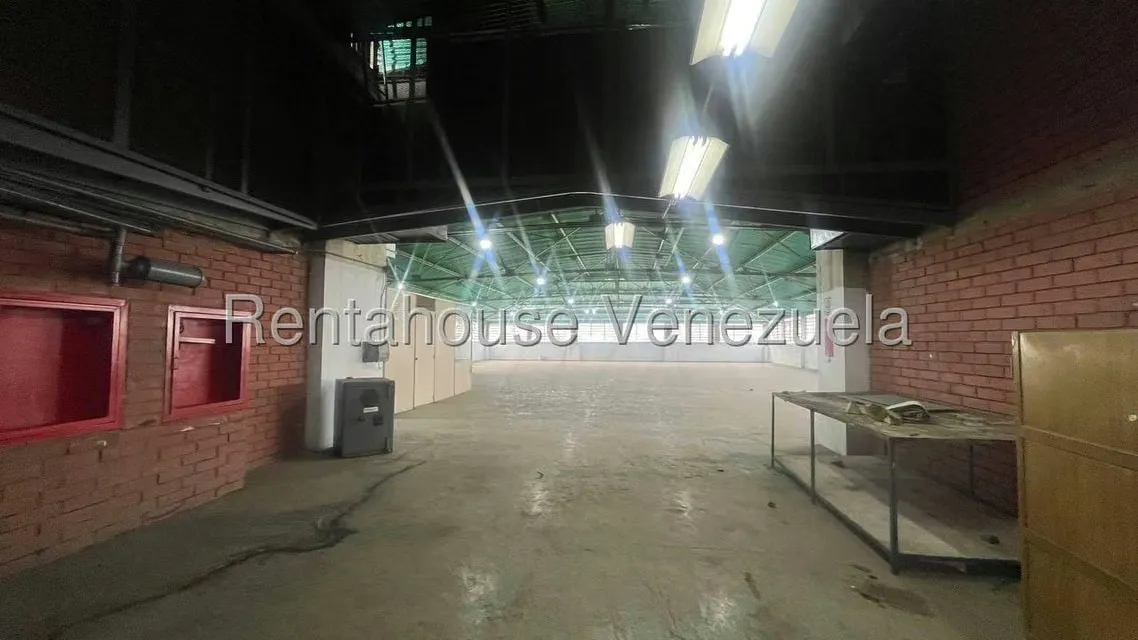 Comercial (Edificio) en Venta en Los Ruices Sur, Distrito Metropolitano - 33