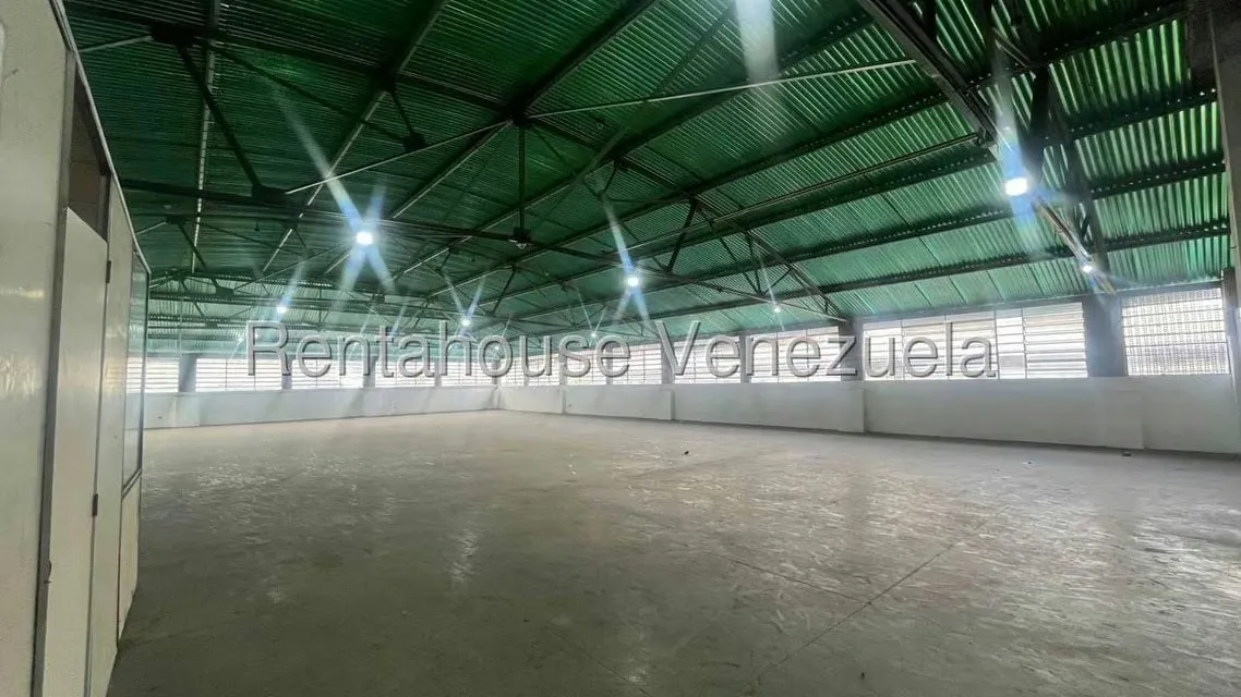 Comercial (Edificio) en Venta en Los Ruices Sur, Distrito Metropolitano - 35