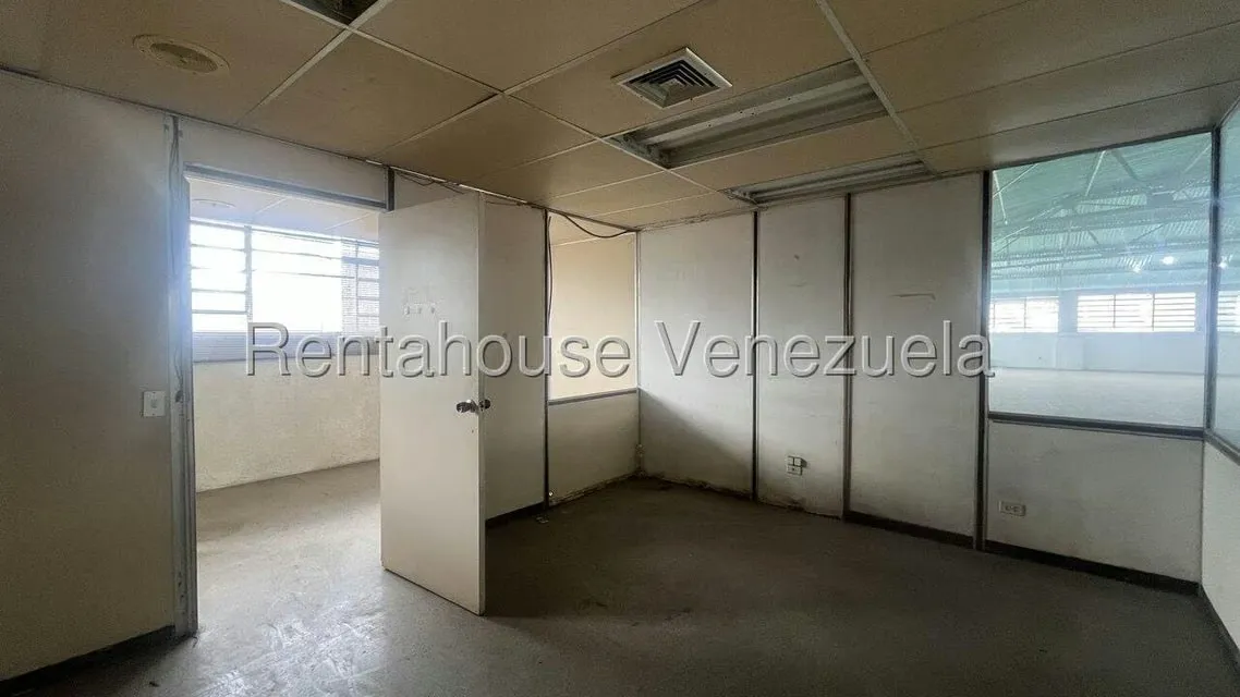 Comercial (Edificio) en Venta en Los Ruices Sur, Distrito Metropolitano - 36