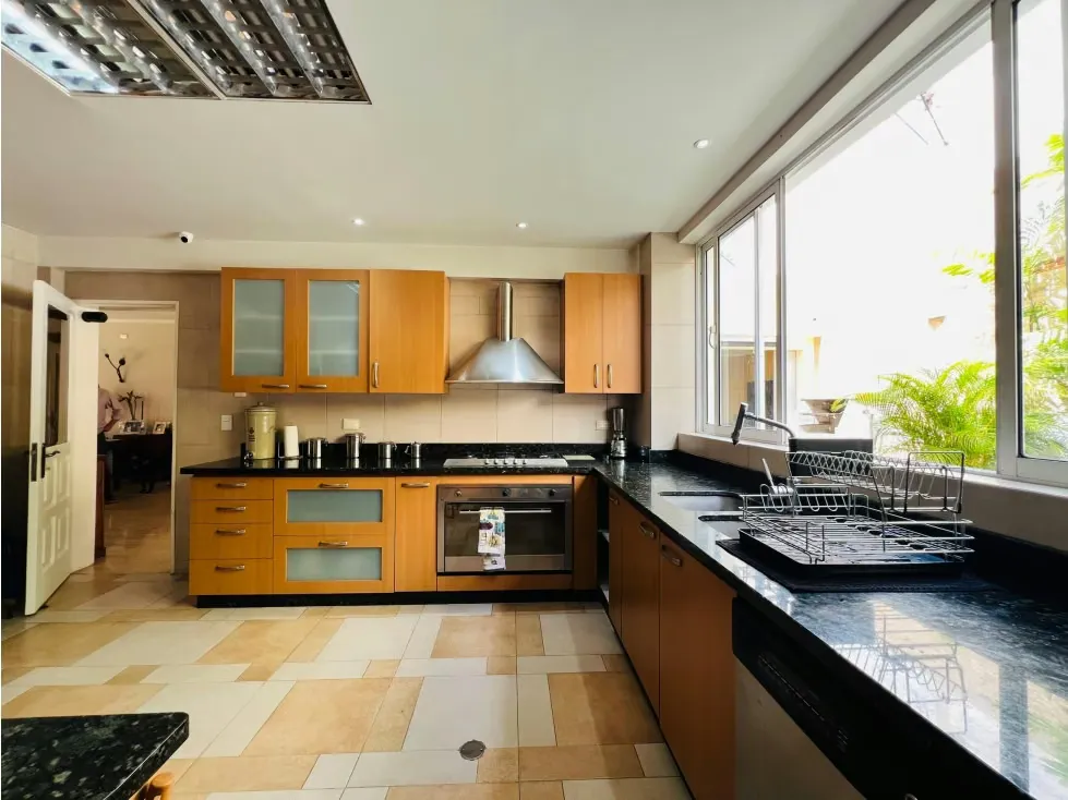 Se vende casa 600m² 6h+2s/6b+s/4p Altamira - 23