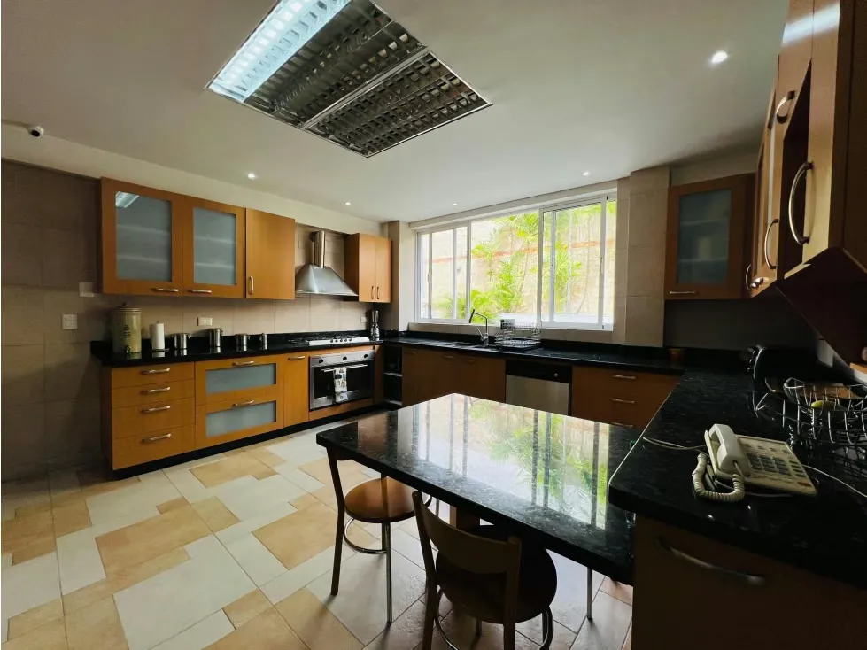 Se vende casa 600m² 6h+2s/6b+s/4p Altamira - 25
