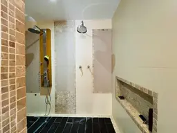 Vista 44