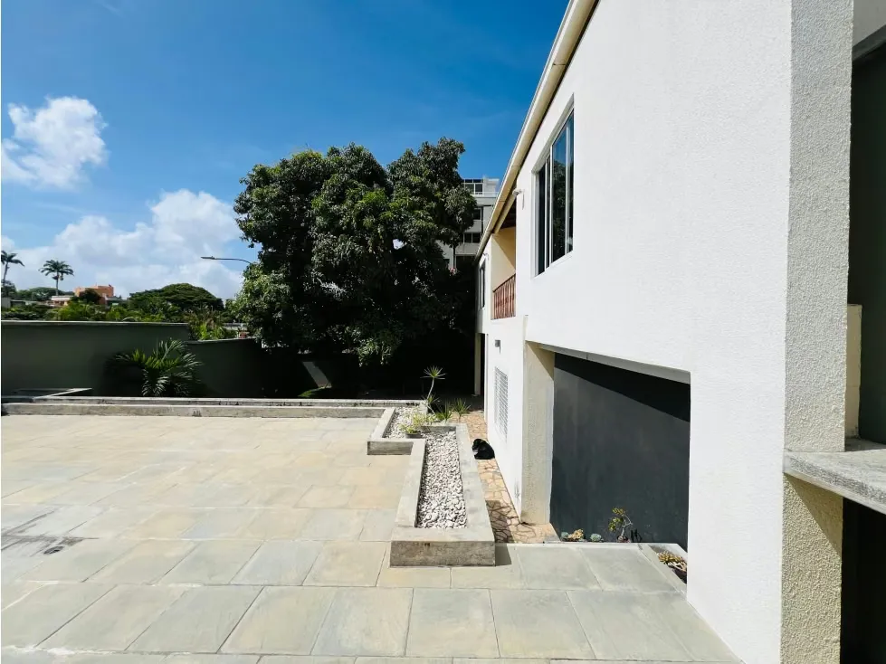Se vende casa 600m² 6h+2s/6b+s/4p Altamira - 8