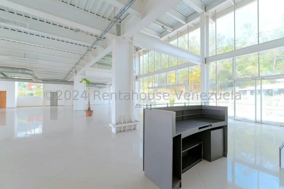 Comercial (Edificio) en Venta en Municipio Carrizal, Miranda - 12