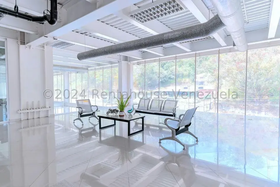 Comercial (Edificio) en Venta en Municipio Carrizal, Miranda - 16