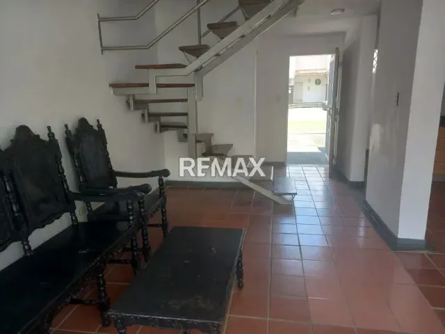 En Alquiler Hermoso Thownhouse rodedo de un ambiente ecológico . Urbanización Villa Colonial. Araure