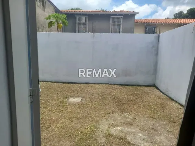 En Alquiler Hermoso Thownhouse rodedo de un ambiente ecológico . Urbanización Villa Colonial. Araure - 15