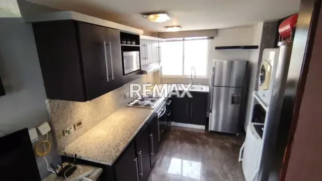 Apartamento en Alquiler en 5 de Julio Resd.La Castellana - 11