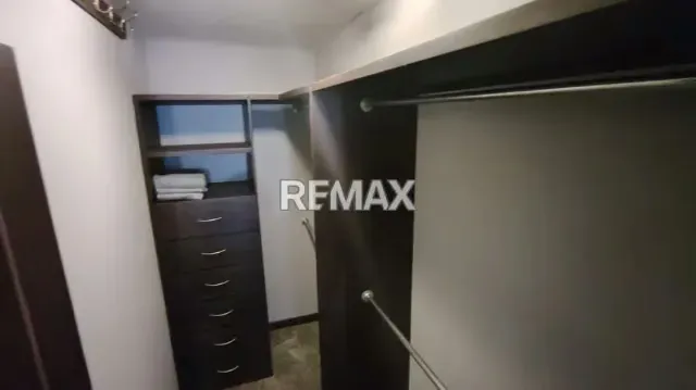Apartamento en Alquiler en 5 de Julio Resd.La Castellana - 12