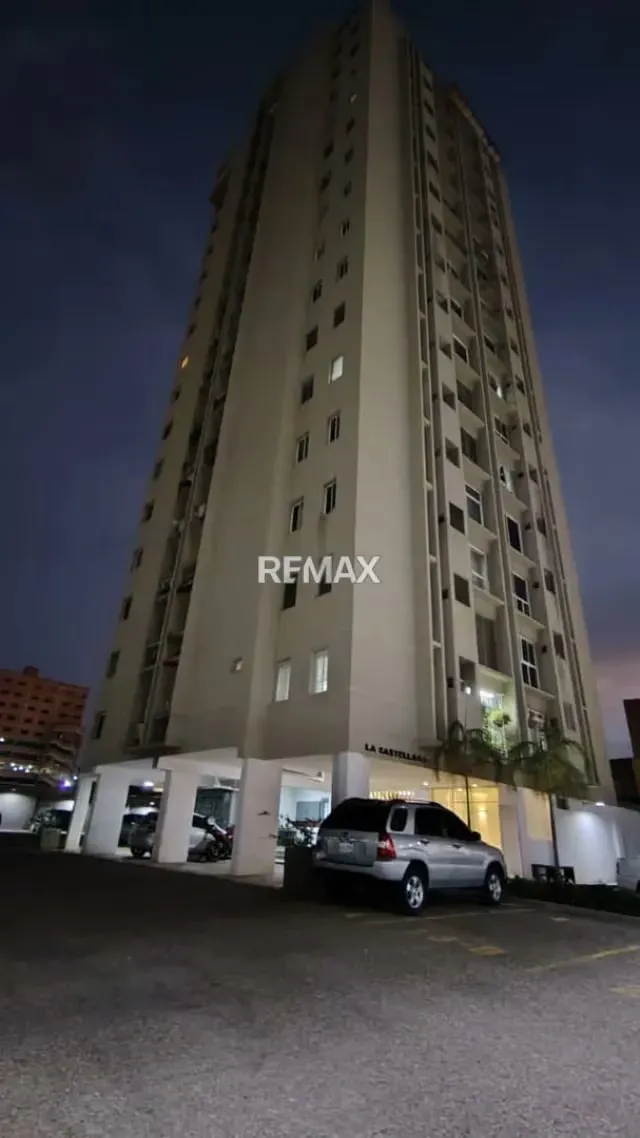 Apartamento en Alquiler en 5 de Julio Resd.La Castellana - 14