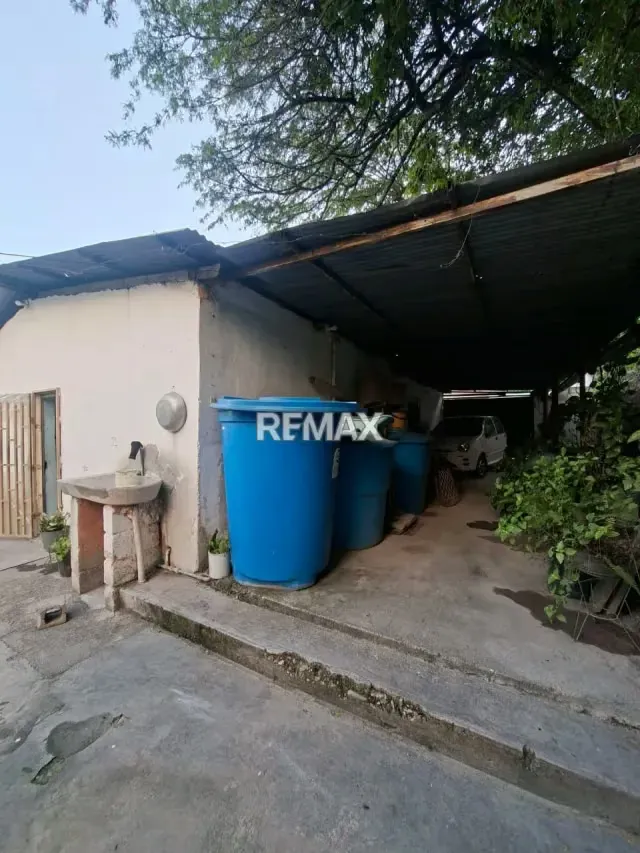 SE VENDE CASA EN SANTA ROSA - 3