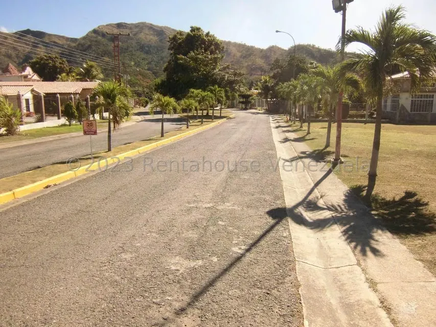 Terreno (Residencial) en Venta en La Cumaca, Carabobo - 2