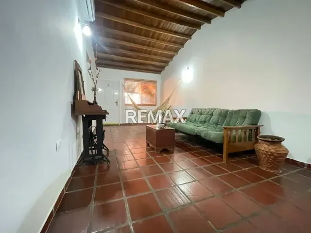 EN VENTA COMODA Y ACOGEDORA CASA EN LA AV JUAN BAUTISTA ARISMENDI, PORLAMAR, ISLA DE MARGARITA - 12