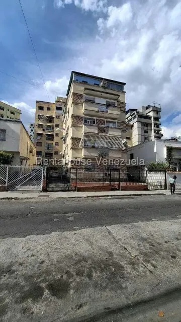 Apartamento (1 Nivel) en Venta en Las Acacias, Distrito Metropolitano - 14