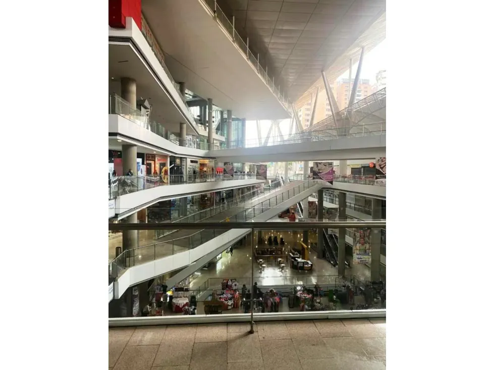 LOCAL COMERCIAL - LOS DOS CAMINOS - 52 Mts2 - 2