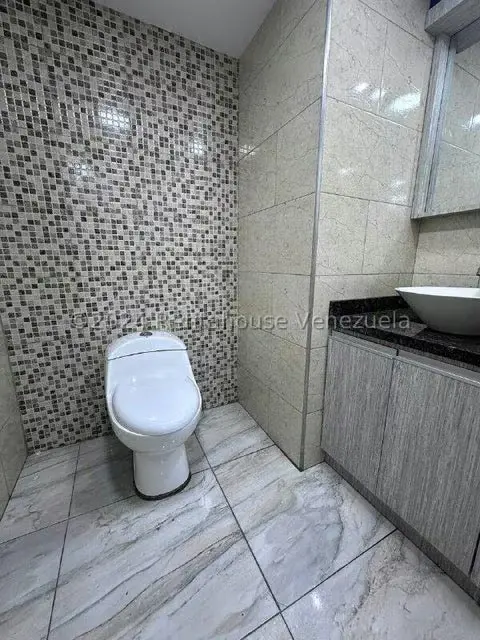 Negocios y Empresas (Belleza y Salud) en Venta en Los Dos Caminos, Distrito Metropolitano - 10