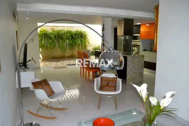 TONWHOUSE VILLA BOUR HARBOURD - 4