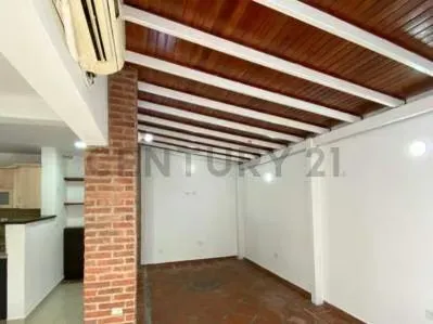 Casa en Alquiler - 4