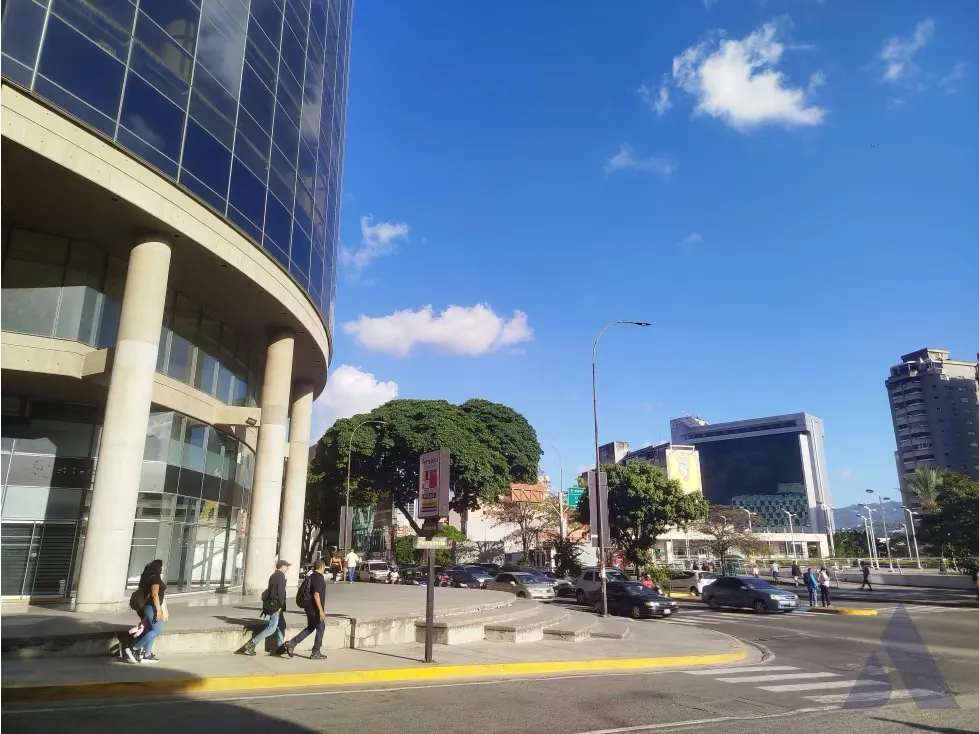 Vendo Fondo de comercio Local 80m2 Los Dos Caminos 9732 - 3