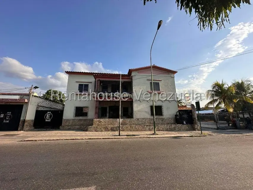 Comercial (Posada) en Venta en Centro, Lara - 29