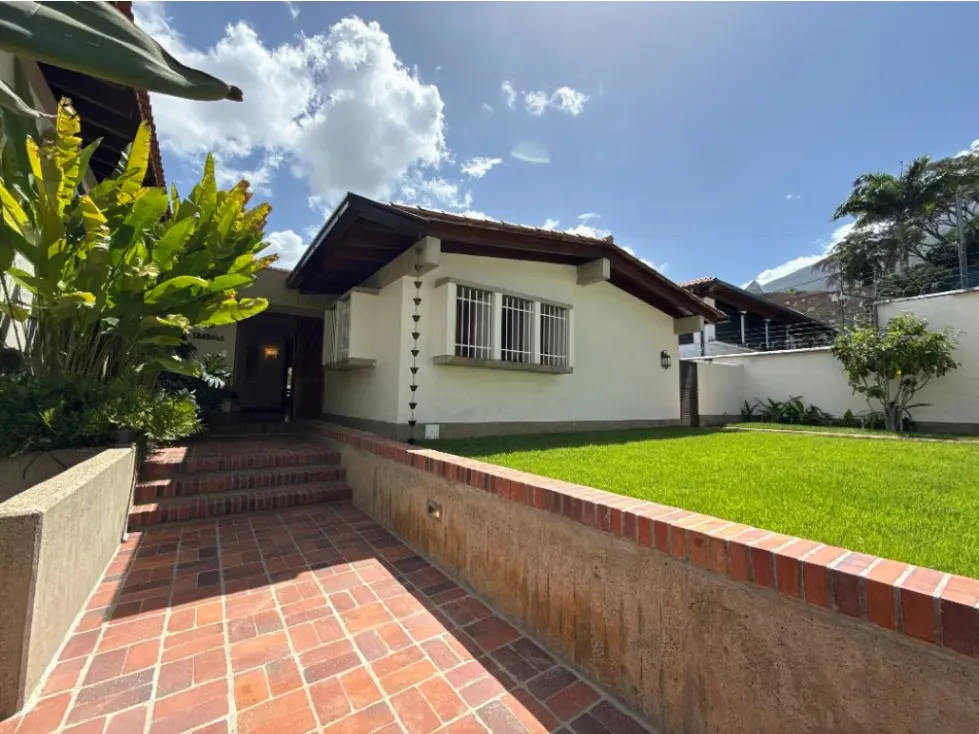 Se vende/alquila casa 1018 m2 Los Chorros - 9
