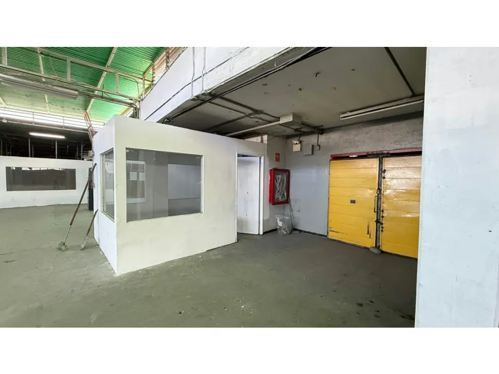 Se alquila Galpon 1000m² 4p Los Ruices - 11