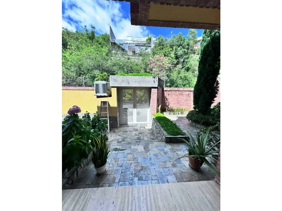 CASA - ALTO HATILLO - 300 Mts2
