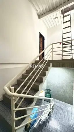 View 3