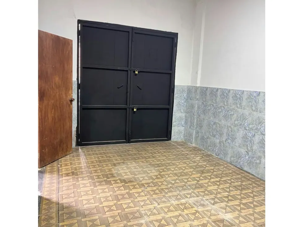 Alquiler PB de una casa para uso comercial o depósito en Catia - 14
