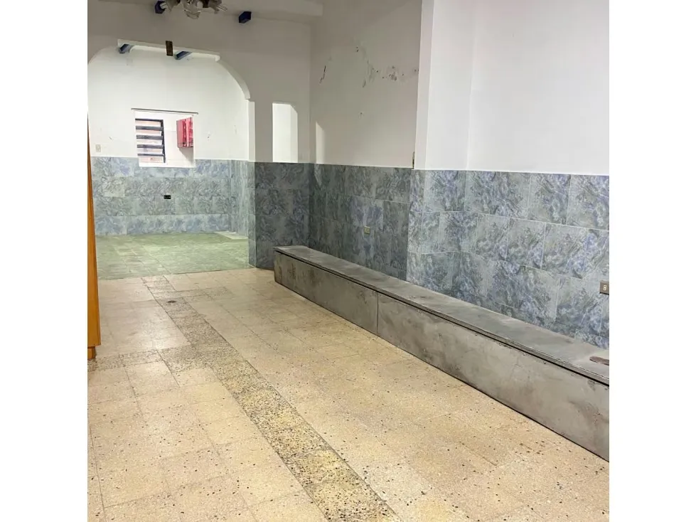 Alquiler PB de una casa para uso comercial o depósito en Catia - 9