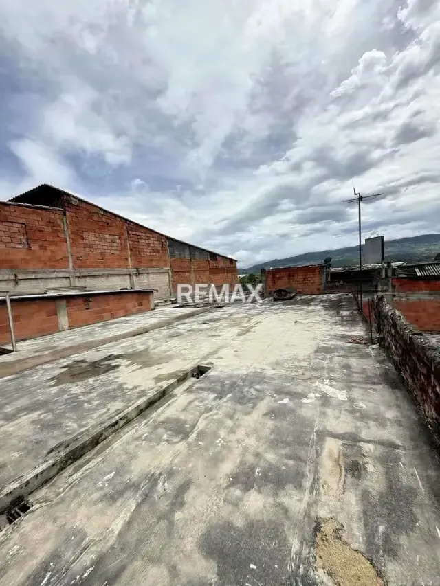 CASA EN VENTA | LA ROMERA - 15
