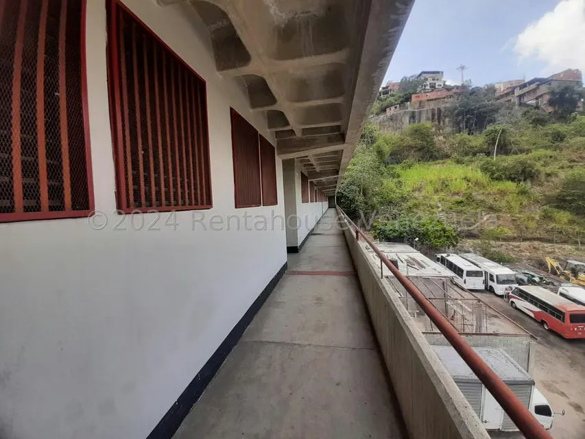 Edificio en Venta en Palo Verde, Distrito Metropolitano - 11
