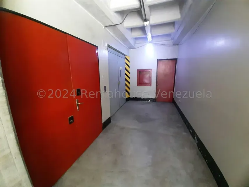 Edificio en Venta en Palo Verde, Distrito Metropolitano - 16