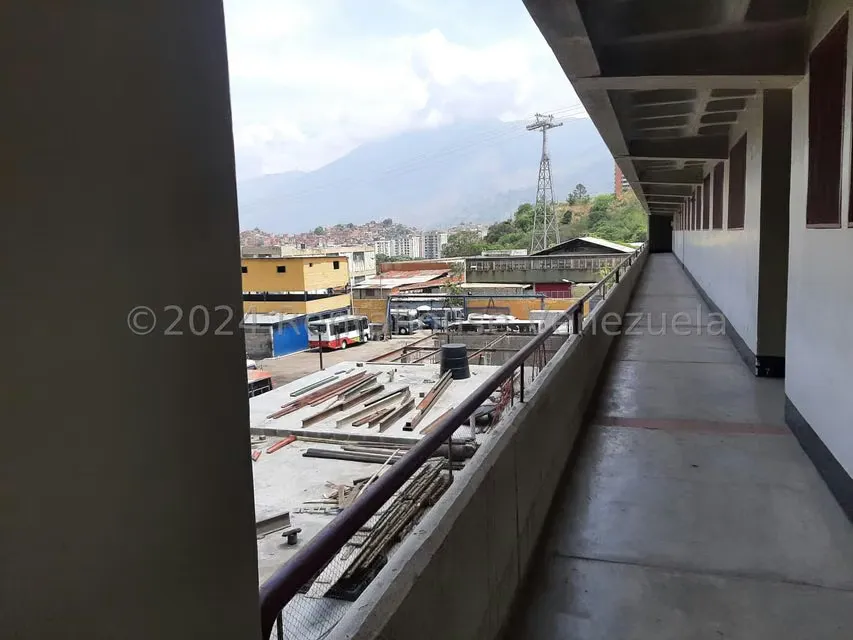 Edificio en Venta en Palo Verde, Distrito Metropolitano - 18