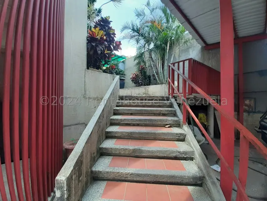 Edificio en Venta en Palo Verde, Distrito Metropolitano - 2
