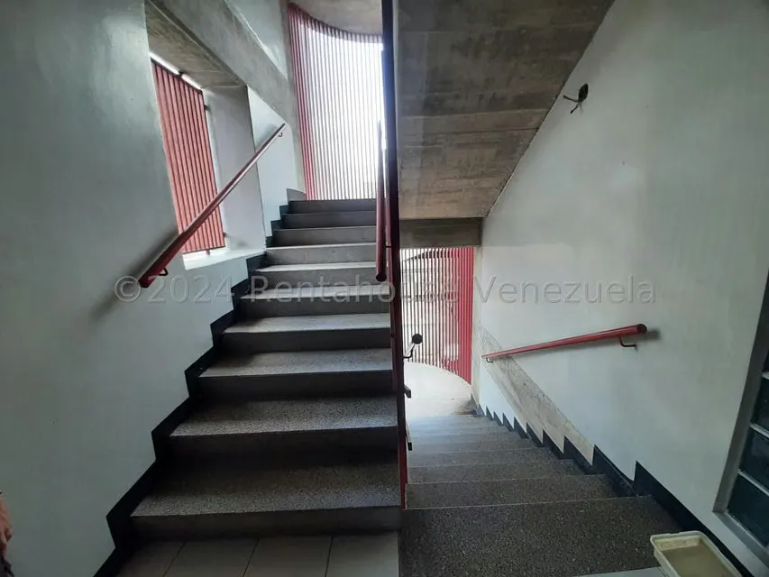 Edificio en Venta en Palo Verde, Distrito Metropolitano - 10